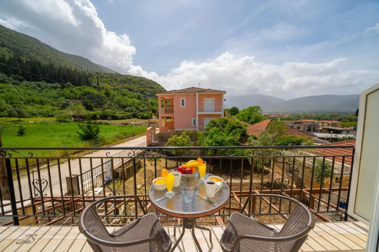 Ilias Apartments サミ