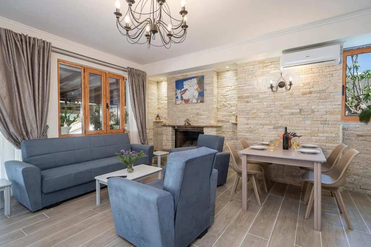 Ilias Apartments サミ ギリシャ