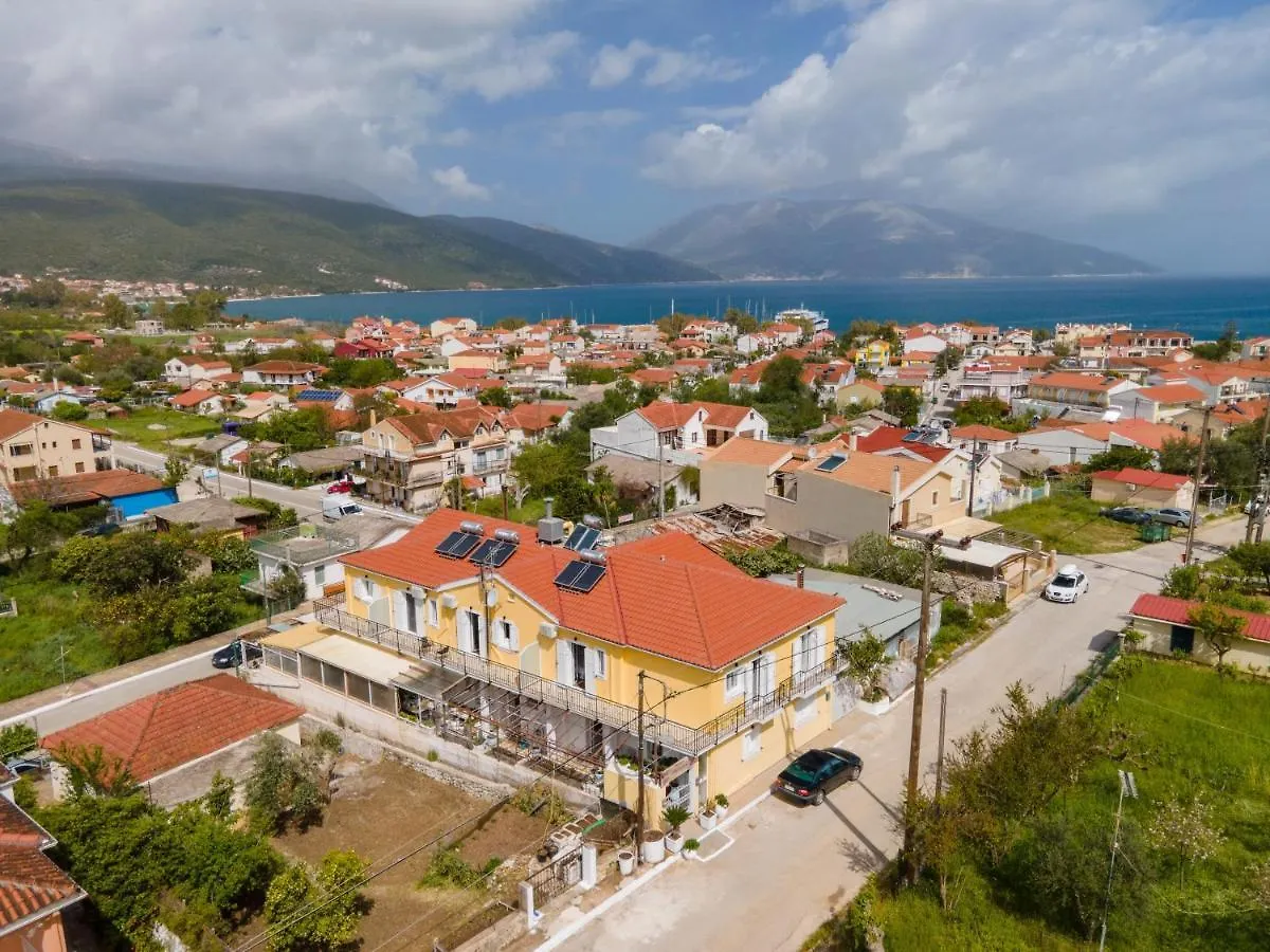 Ilias Apartments サミ